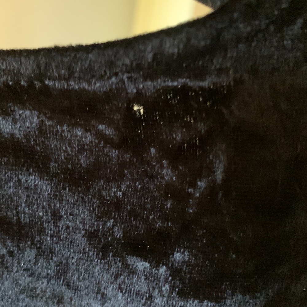 & Other Stories Black Velvet w/ Gold Stitched Flame design Long Sleeve Dress. 4 - Picture 4 of 8